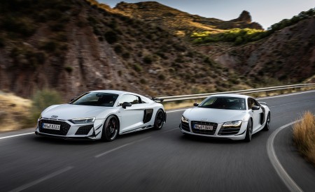 2023 Audi R8 Coupe V10 GT RWD (Color: Suzuka Grey) Front Wallpapers 450x275 (39)