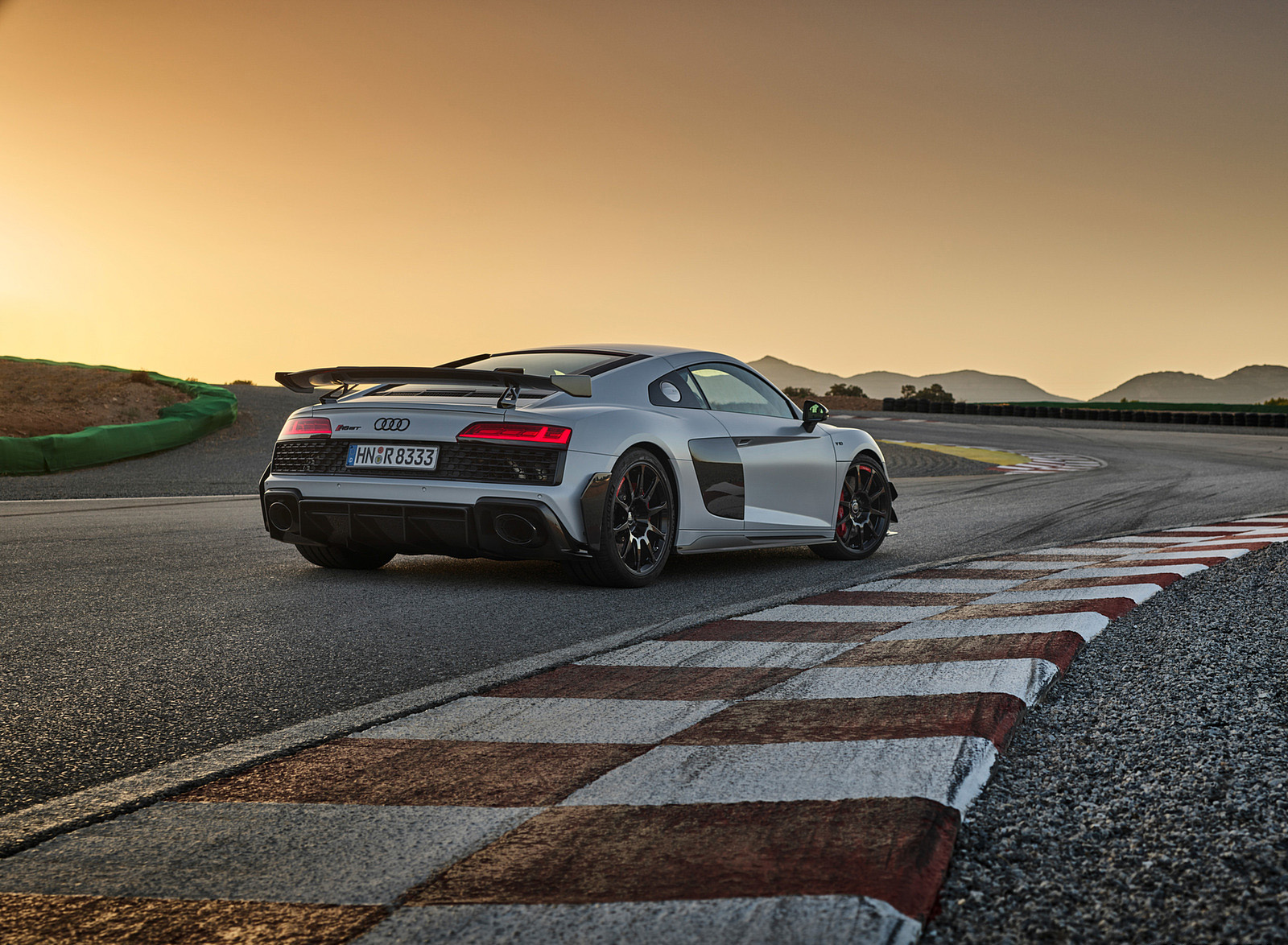 2023 Audi R8 Coupe V10 GT RWD (Color: Suzuka Grey) Rear Three-Quarter Wallpapers #101 of 131