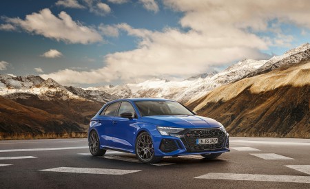 2023 Audi RS 3 Sportback Performance Edition (Color: Nogaro Blue Pearl Effect) Front Three-Quarter Wallpapers 450x275 (57)