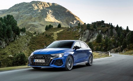 2023 Audi RS 3 Sportback Performance Edition (Color: Nogaro Blue Pearl Effect) Front Three-Quarter Wallpapers 450x275 (17)