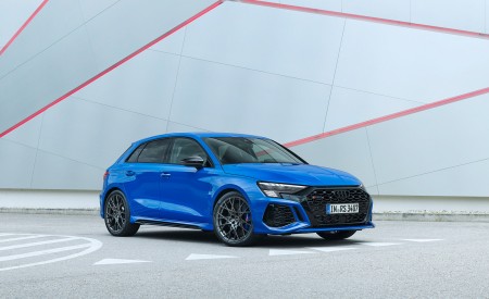 2023 Audi RS 3 Sportback Performance Edition (Color: Nogaro Blue Pearl Effect) Front Three-Quarter Wallpapers 450x275 (81)