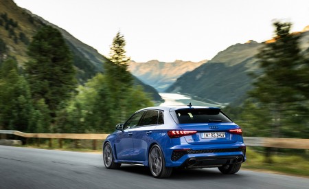 2023 Audi RS 3 Sportback Performance Edition (Color: Nogaro Blue Pearl Effect) Rear Three-Quarter Wallpapers 450x275 (23)