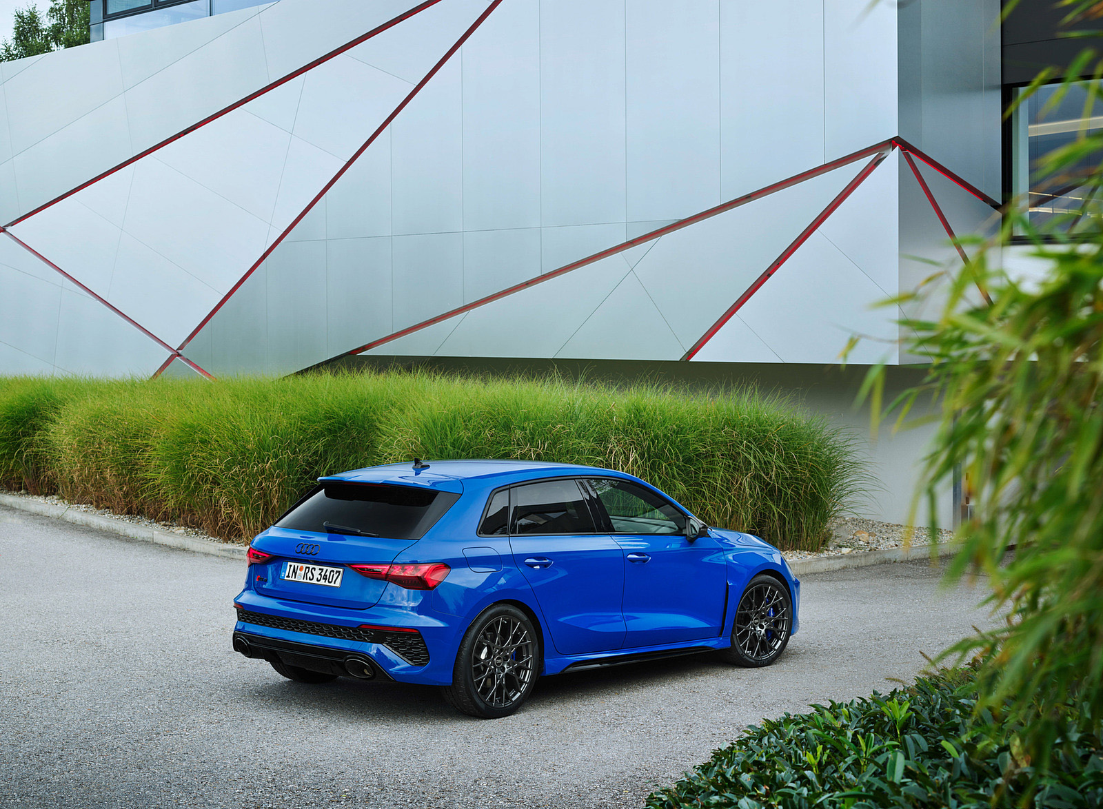 2023 Audi RS 3 Sportback Performance Edition (Color: Nogaro Blue Pearl Effect) Rear Three-Quarter Wallpapers #79 of 124