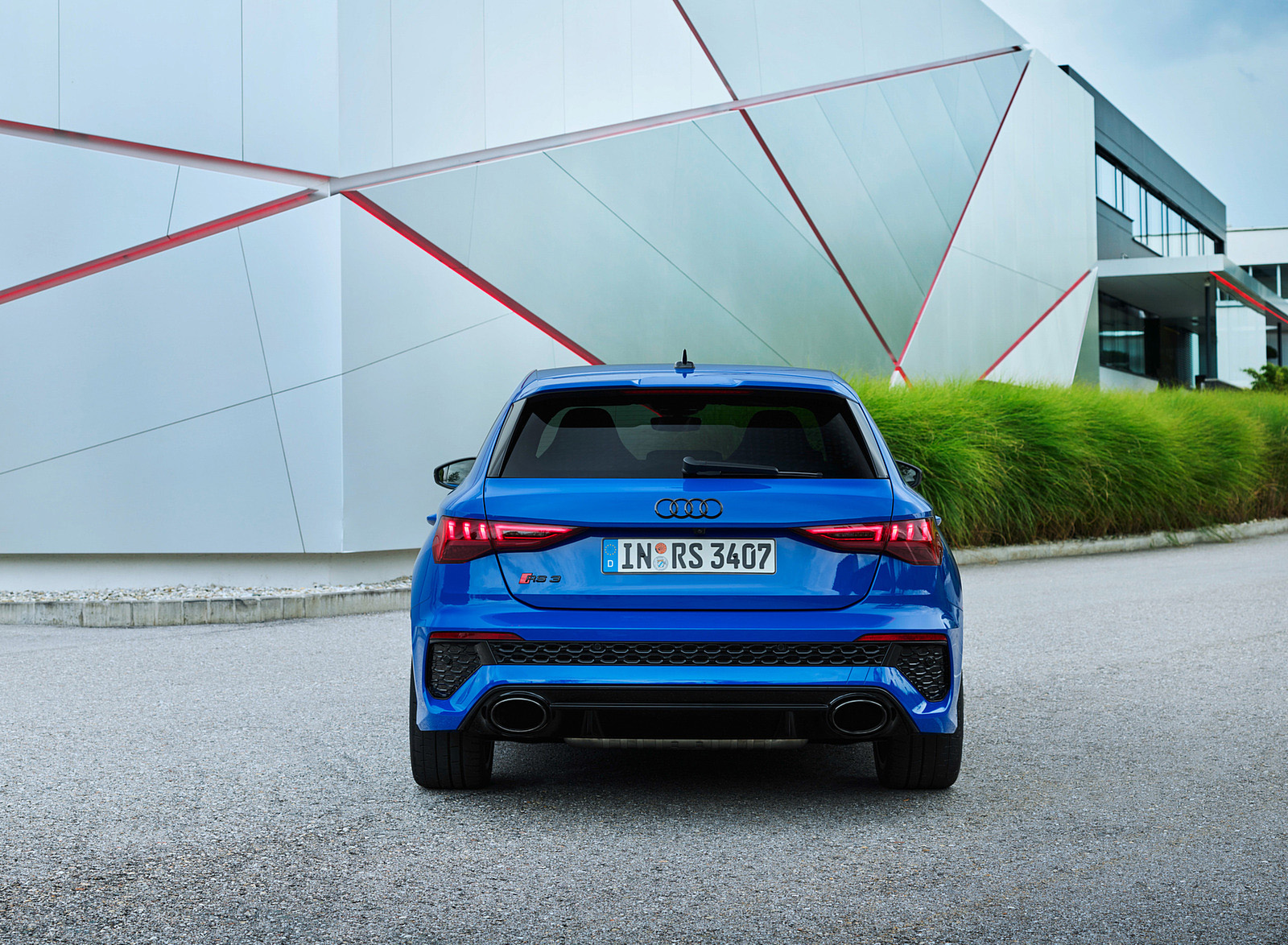 2023 Audi RS 3 Sportback Performance Edition (Color: Nogaro Blue Pearl Effect) Rear Wallpapers #85 of 124