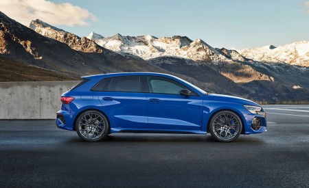2023 Audi RS 3 Sportback Performance Edition (Color: Nogaro Blue Pearl Effect) Side Wallpapers 450x275 (67)