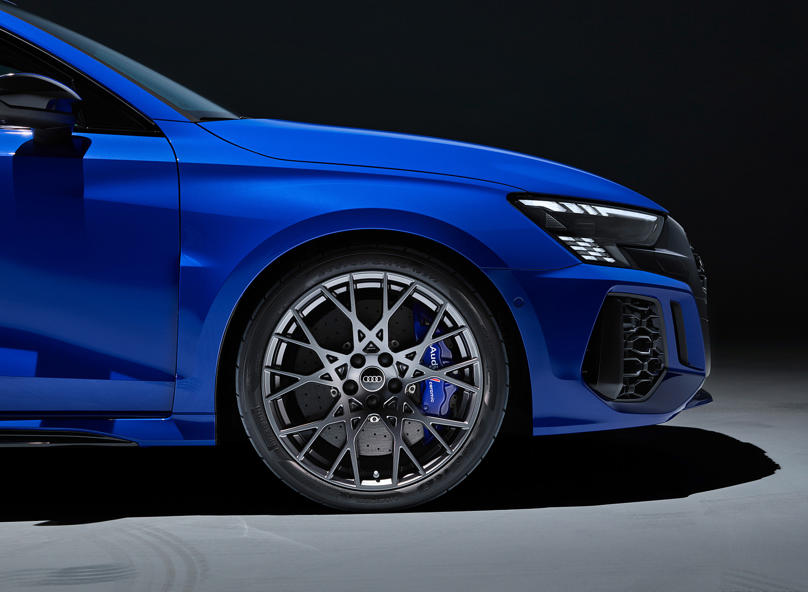 2023 Audi RS 3 Sportback Performance Edition (Color: Nogaro Blue Pearl Effect) Wheel Wallpapers #95 of 124