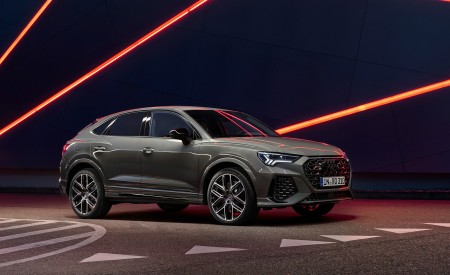 2023 Audi RS Q3 Sportback 10 Years Edition (Color: Chronos Grey Matallic) Front Three-Quarter Wallpapers 450x275 (49)