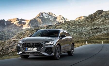2023 Audi RS Q3 Sportback 10 Years Edition (Color: Chronos Grey Matallic) Front Three-Quarter Wallpapers 450x275 (4)
