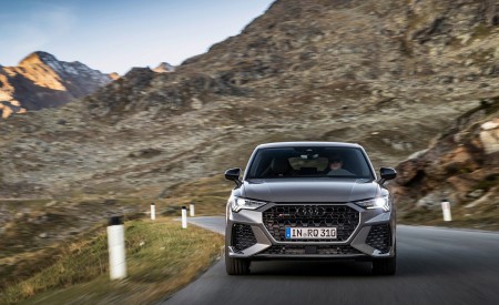 2023 Audi RS Q3 Sportback 10 Years Edition (Color: Chronos Grey Matallic) Front Wallpapers 450x275 (5)