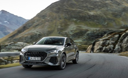 2023 Audi RS Q3 Sportback 10 Years Edition (Color: Chronos Grey Matallic) Front Wallpapers 450x275 (3)