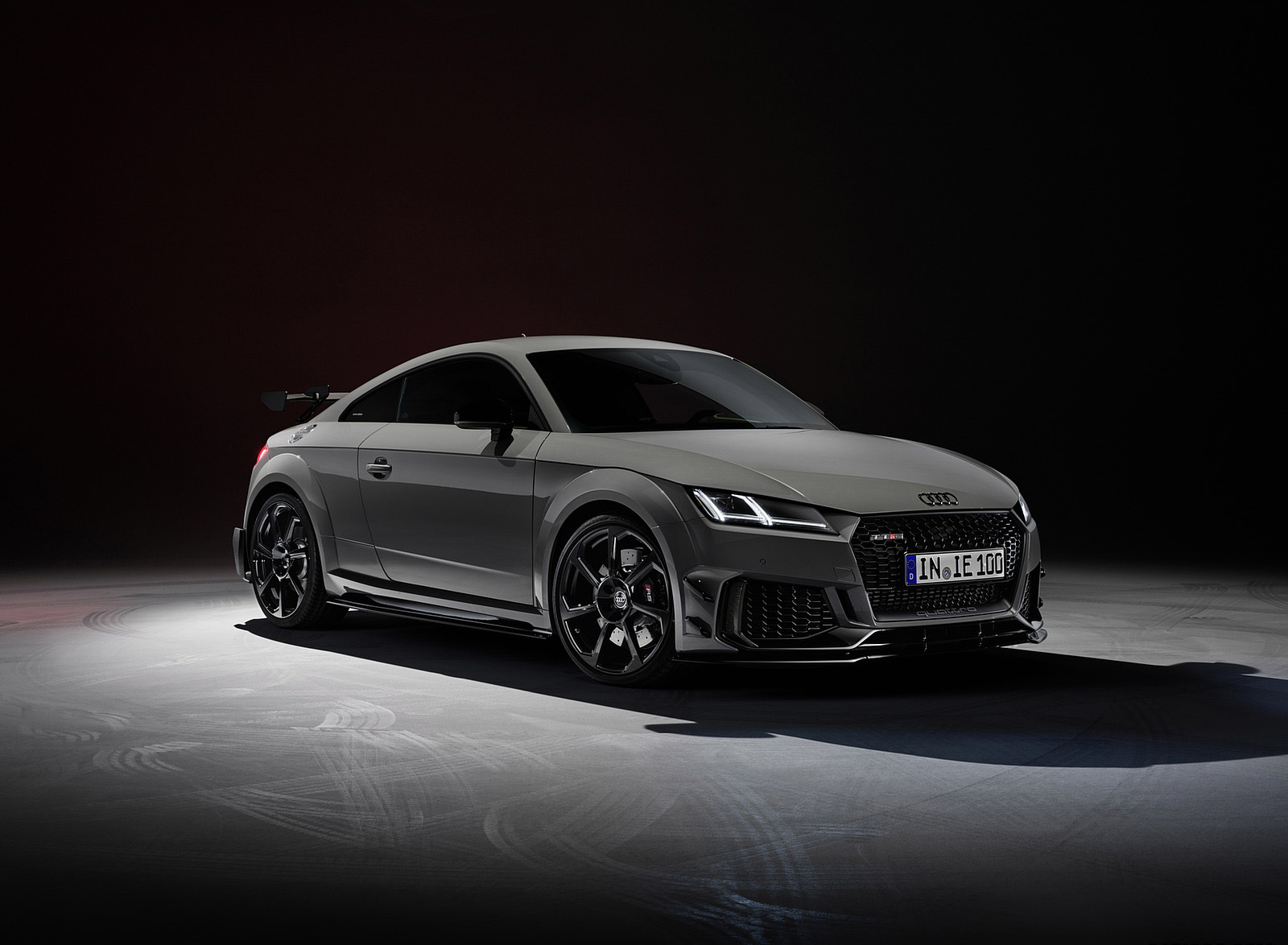 2023 Audi TT RS Coupé Iconic Edition (Color: Nardo Grey) Front Three-Quarter Wallpapers #76 of 105