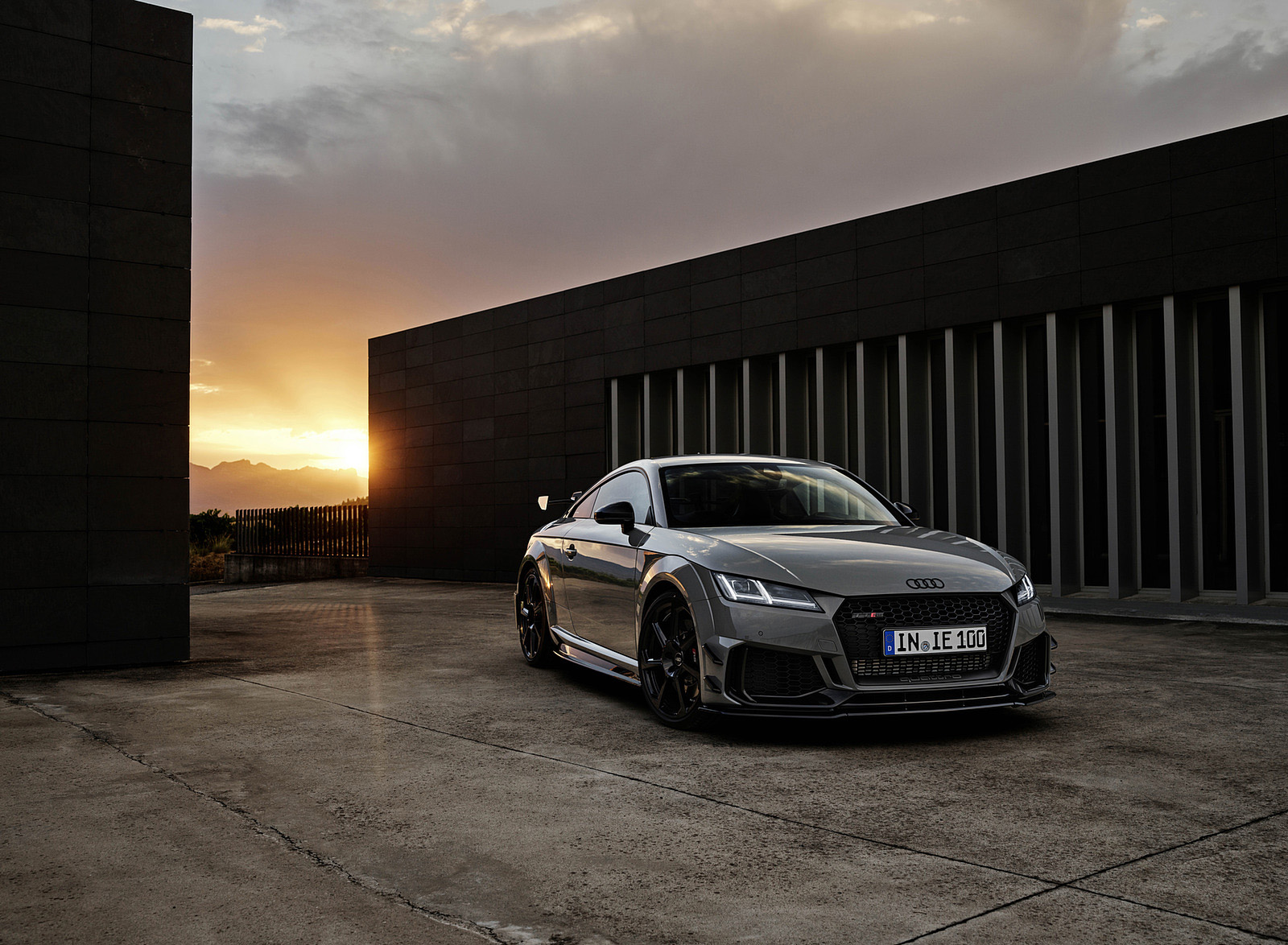 2023 Audi TT RS Coupé Iconic Edition (Color: Nardo Grey) Front Wallpapers #44 of 105