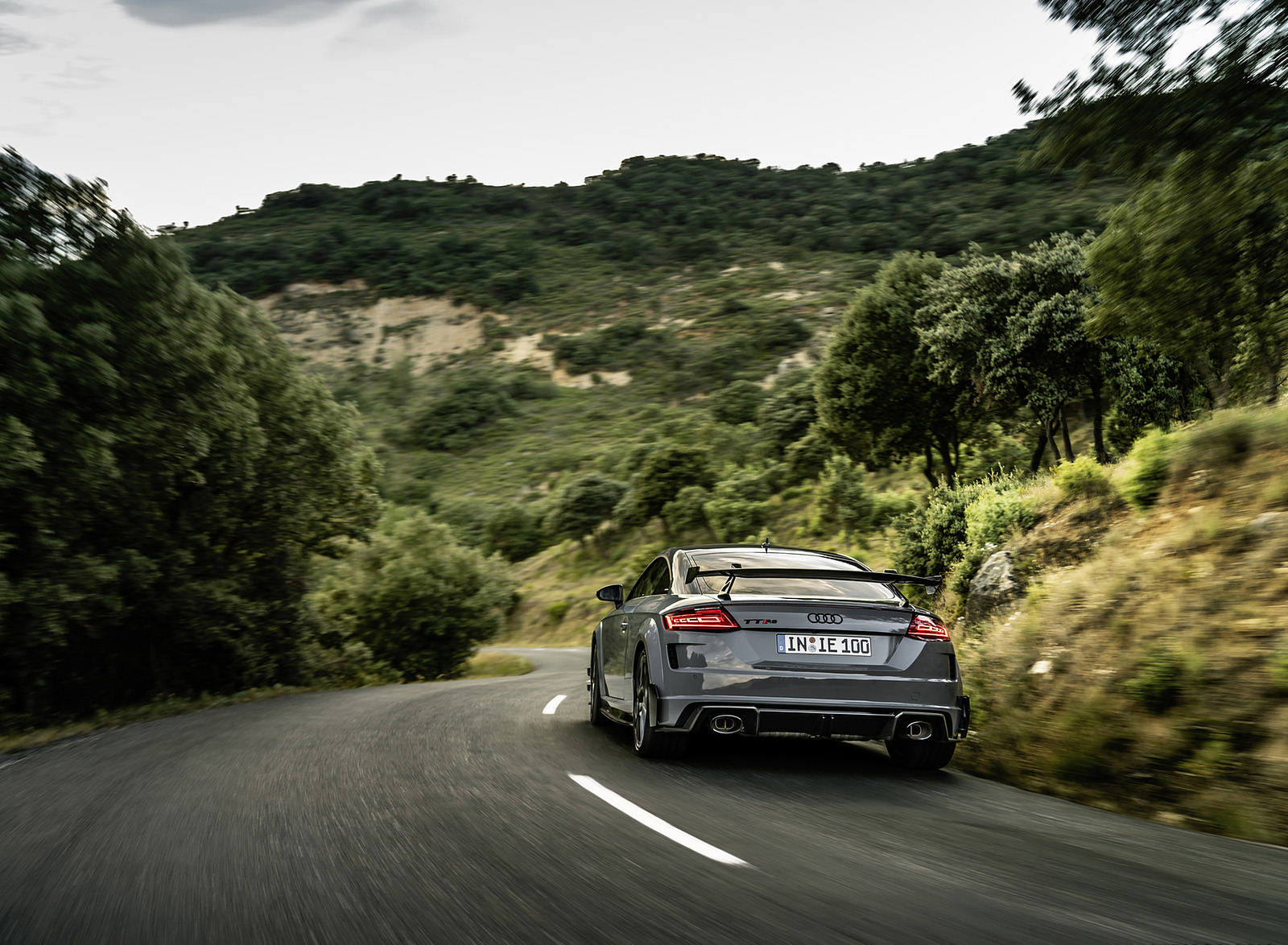 2023 Audi TT RS Coupé Iconic Edition (Color: Nardo Grey) Rear Wallpapers #18 of 105