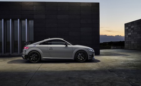 2023 Audi TT RS Coupé Iconic Edition (Color: Nardo Grey) Side Wallpapers 450x275 (48)