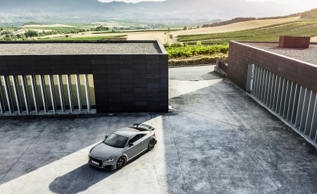 2023 Audi TT RS Coupé Iconic Edition (Color: Nardo Grey) Top Wallpapers 450x275 (34)