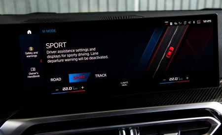 2023 BMW M2 Central Console Wallpapers  450x275 (138)