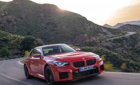 2023 BMW M2 Front Three-Quarter Wallpapers  450x275 (73)