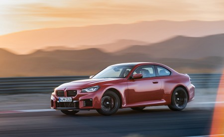 2023 BMW M2 Front Three-Quarter Wallpapers 450x275 (36)