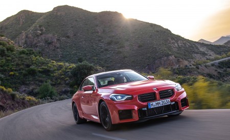 2023 BMW M2 Front Three-Quarter Wallpapers  450x275 (74)