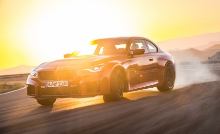 2023 BMW M2 Front Three-Quarter Wallpapers  450x275 (62)