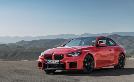 2023 BMW M2 Front Three-Quarter Wallpapers 450x275 (108)