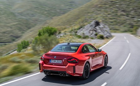 2023 BMW M2 Rear Three-Quarter Wallpapers 450x275 (94)