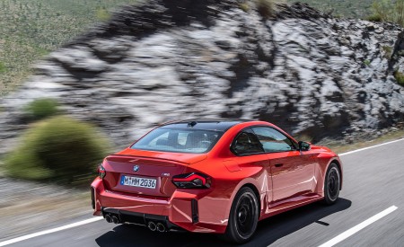 2023 BMW M2 Rear Three-Quarter Wallpapers 450x275 (95)