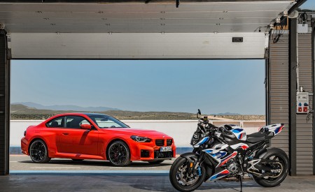 2023 BMW M2 and BMW M 1000 R Wallpapers 450x275 (203)