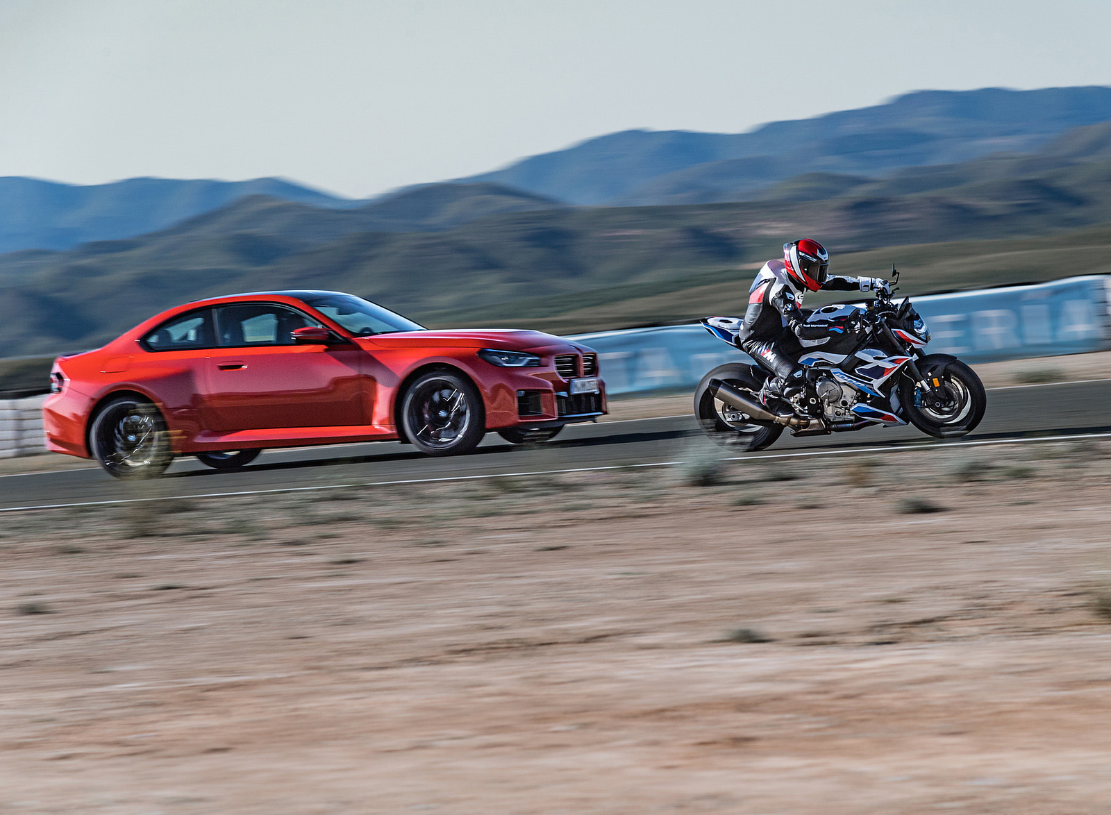 2023 BMW M2 and BMW M 1000 R Wallpapers #181 of 213