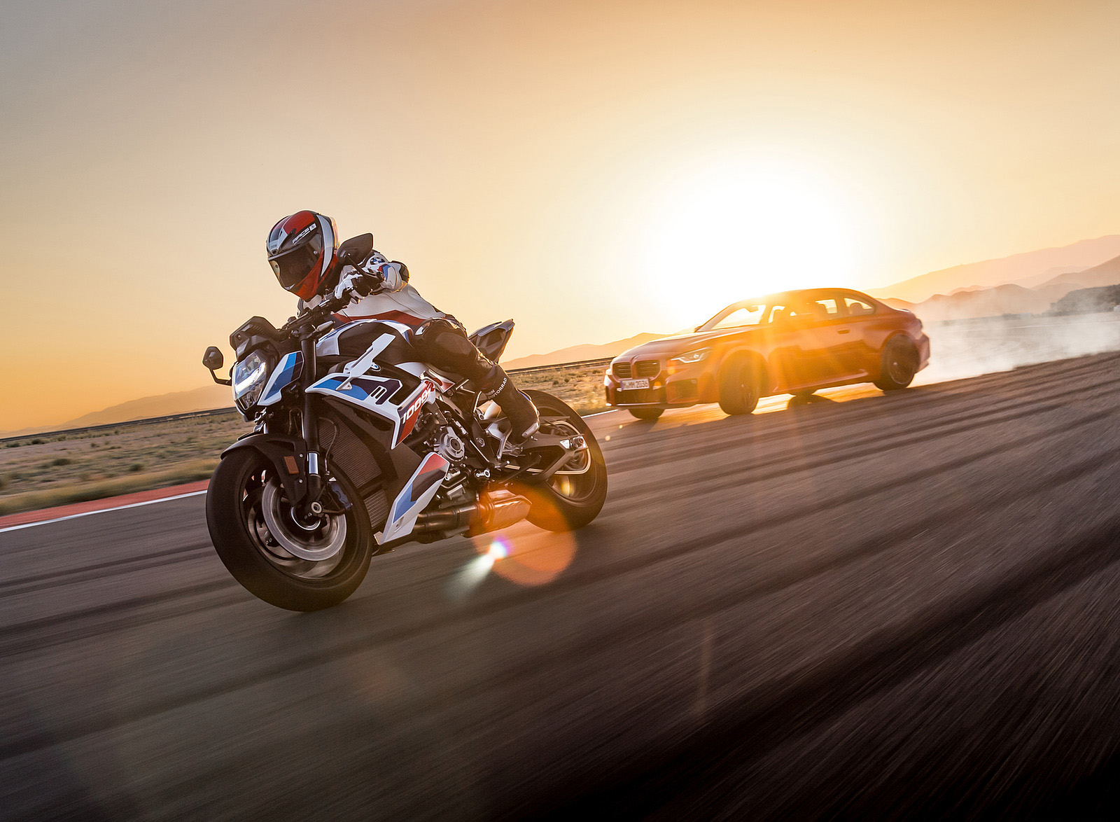 2023 BMW M2 and BMW M 1000 R Wallpapers #173 of 213