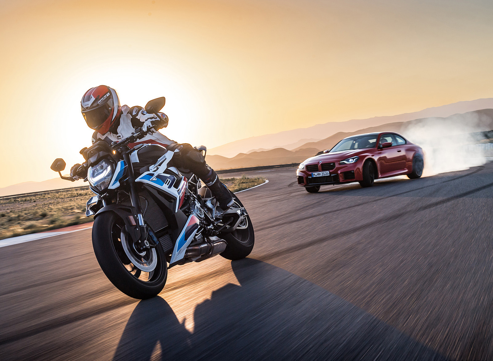 2023 BMW M2 and BMW M 1000 R Wallpapers  #185 of 213