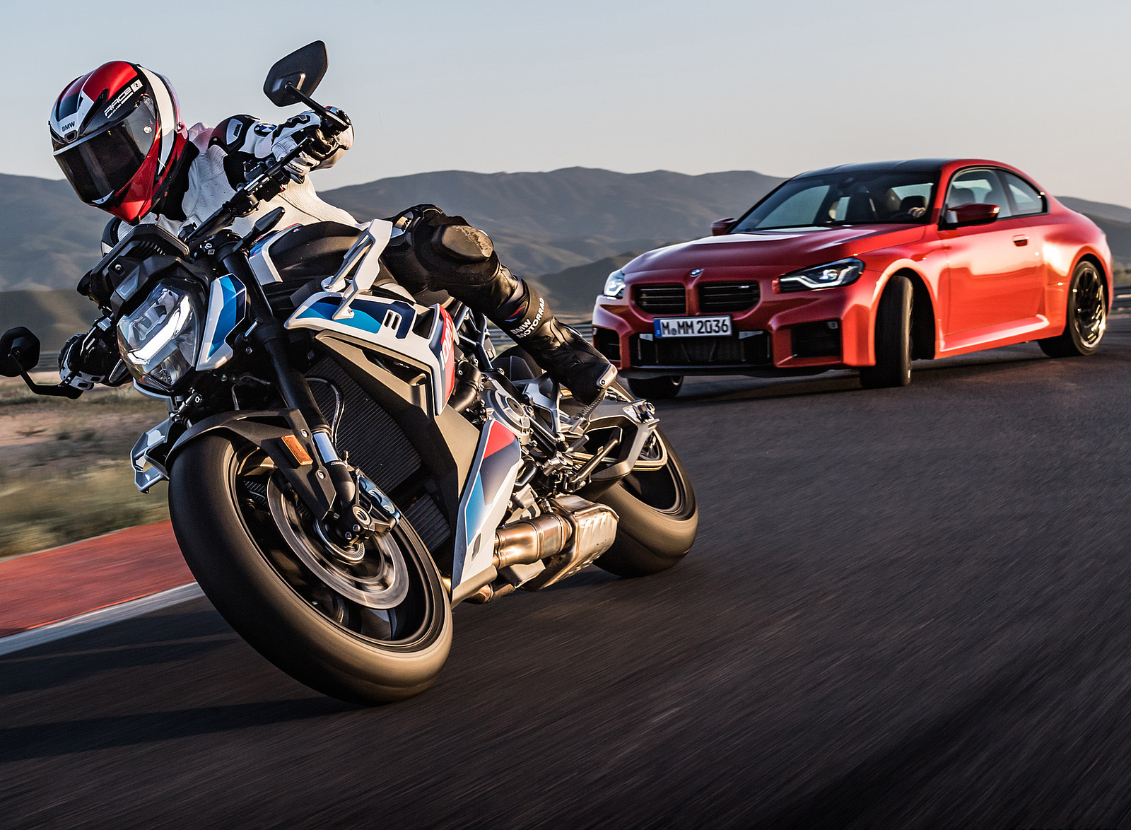 2023 BMW M2 and BMW M 1000 R Wallpapers  #178 of 213