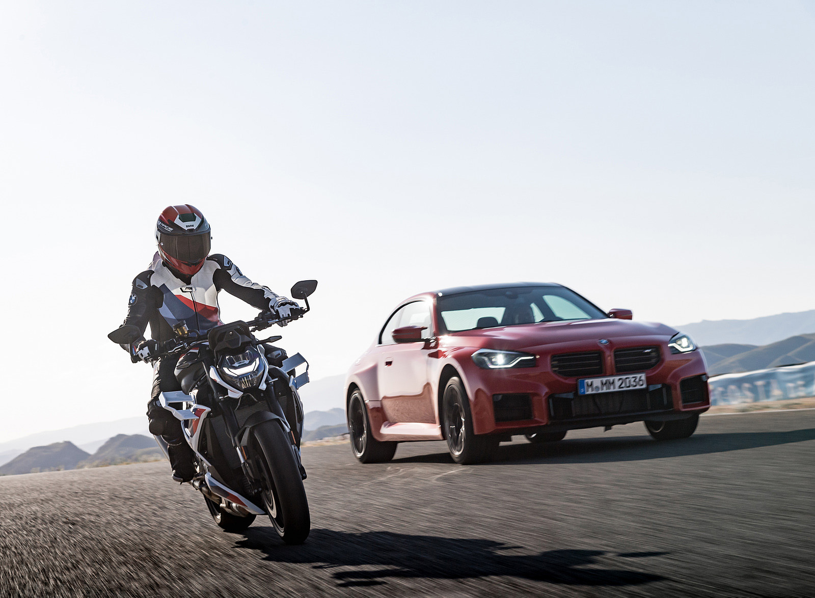 2023 BMW M2 and BMW M 1000 R Wallpapers  #179 of 213