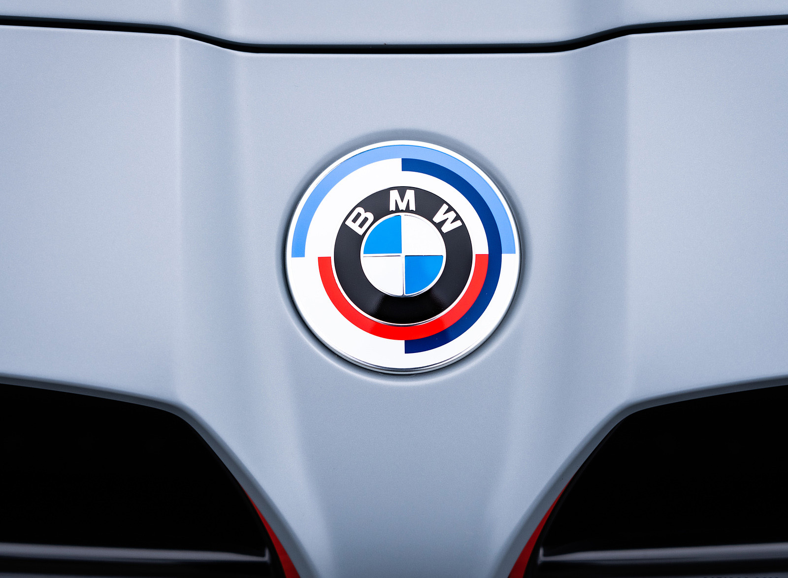 2023 BMW M4 CSL (UK-Spec) Badge Wallpapers #19 of 46