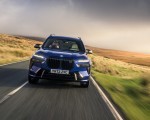 2023 BMW X7 M60i xDrive (UK-Spec) Front Wallpapers 150x120