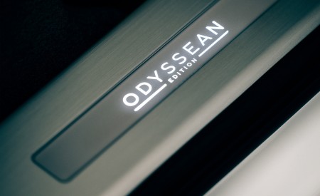 2023 Bentley Bentayga Odyssean Edition Door Sill Wallpapers 450x275 (9)