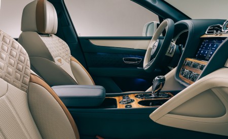 2023 Bentley Bentayga Odyssean Edition Interior Wallpapers 450x275 (11)