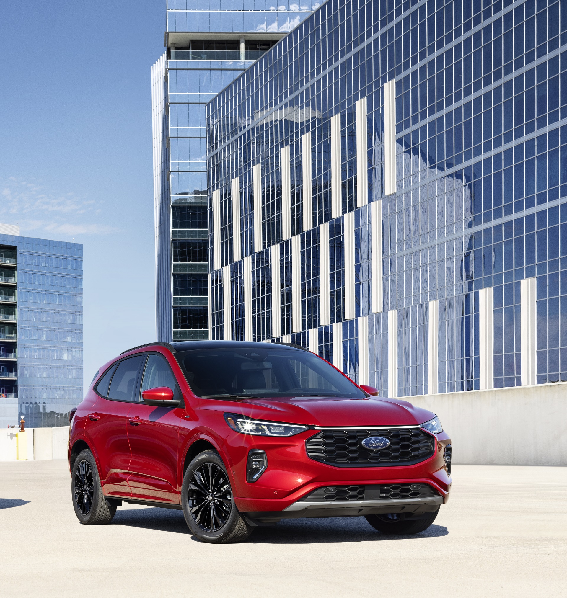 2023 Ford Escape ST-Line Elite Front Three-Quarter Wallpapers (7)