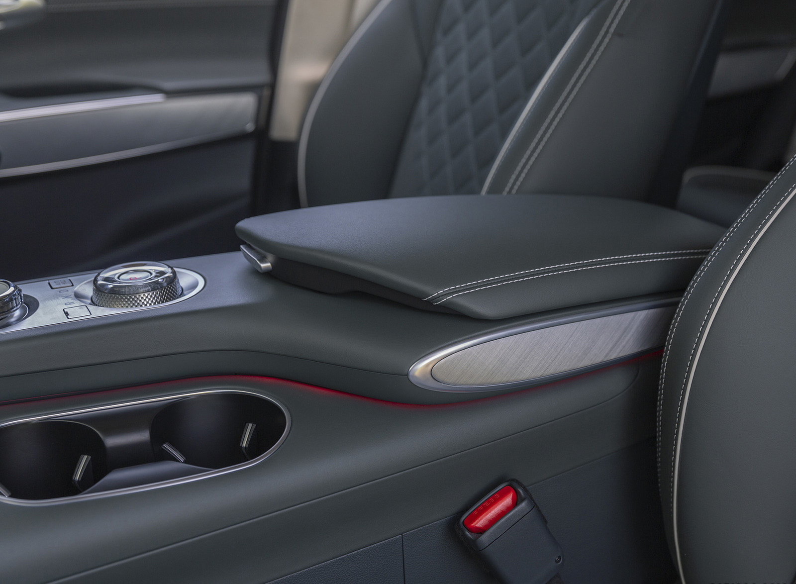 2023 Genesis Electrified GV70 (UK-Spec) Central Console Wallpapers #49 of 106