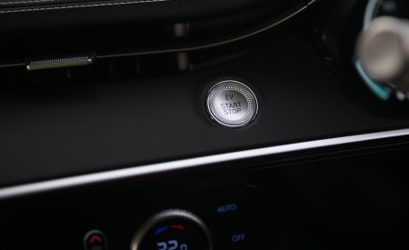 2023 Genesis Electrified GV70 (UK-Spec) Central Console Wallpapers 450x275 (90)