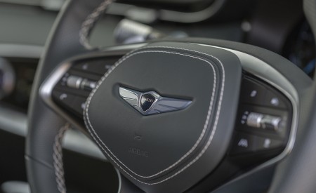 2023 Genesis Electrified GV70 (UK-Spec) Interior Steering Wheel Wallpapers 450x275 (48)