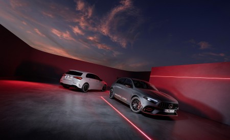 2023 Mercedes-AMG A 35 and A 35 AMG Sedan Wallpapers 450x275 (10)