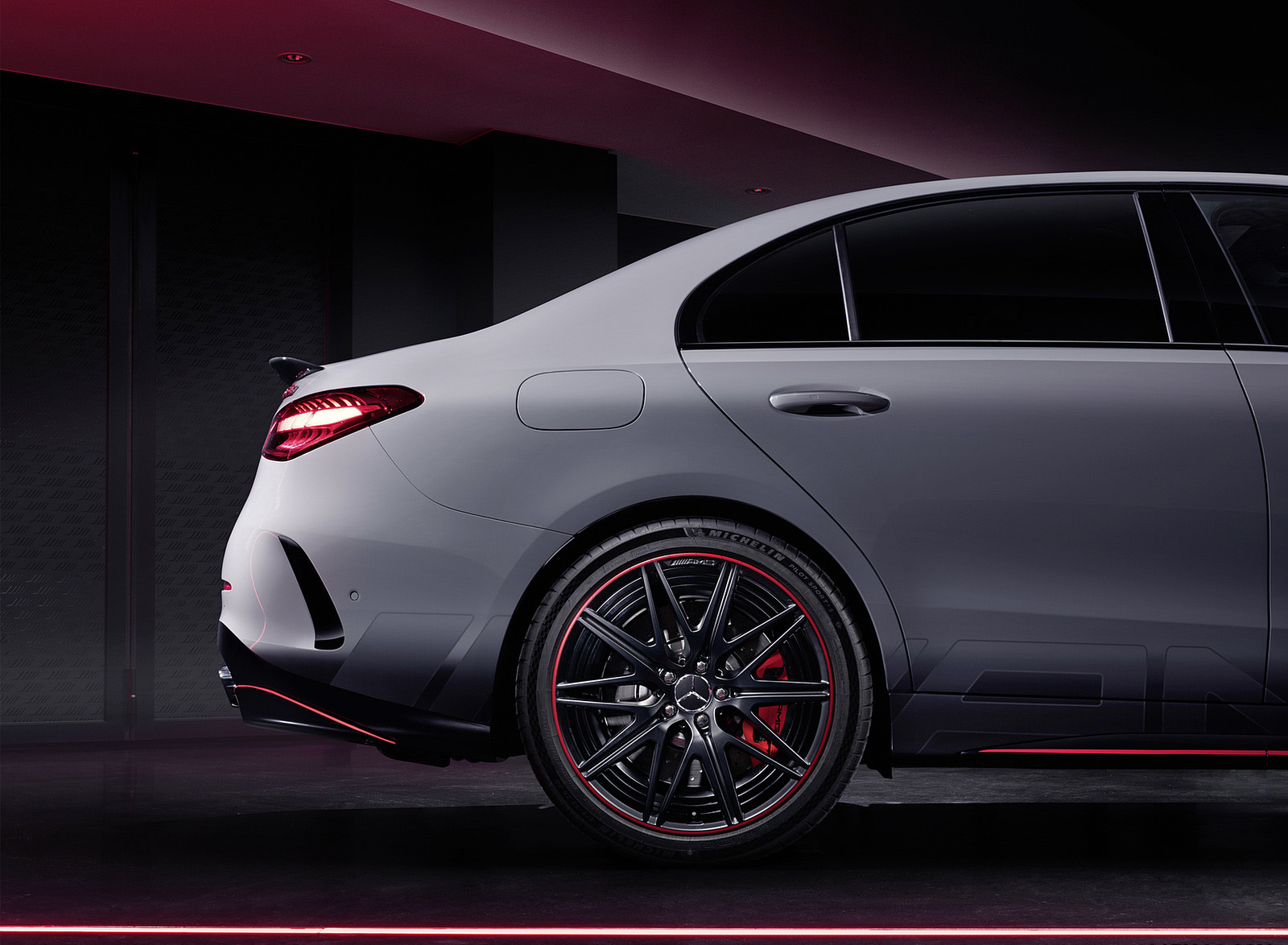 2023 Mercedes-AMG C 63 S E PERFORMANCE F1 Edition Detail Wallpapers (10)