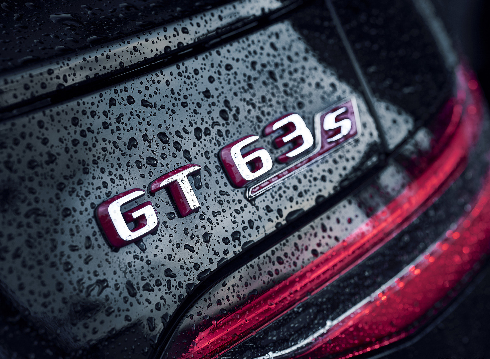 2023 Mercedes-AMG GT 63 S E Performance 4-door (UK-Spec) Badge Wallpapers  #29 of 40