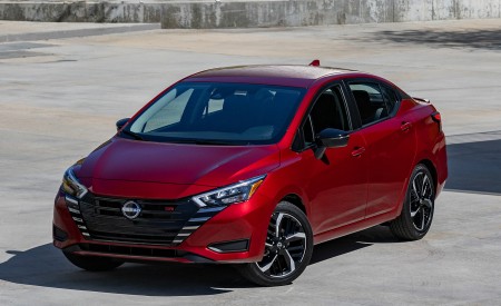 2023 Nissan Versa Wallpapers HD