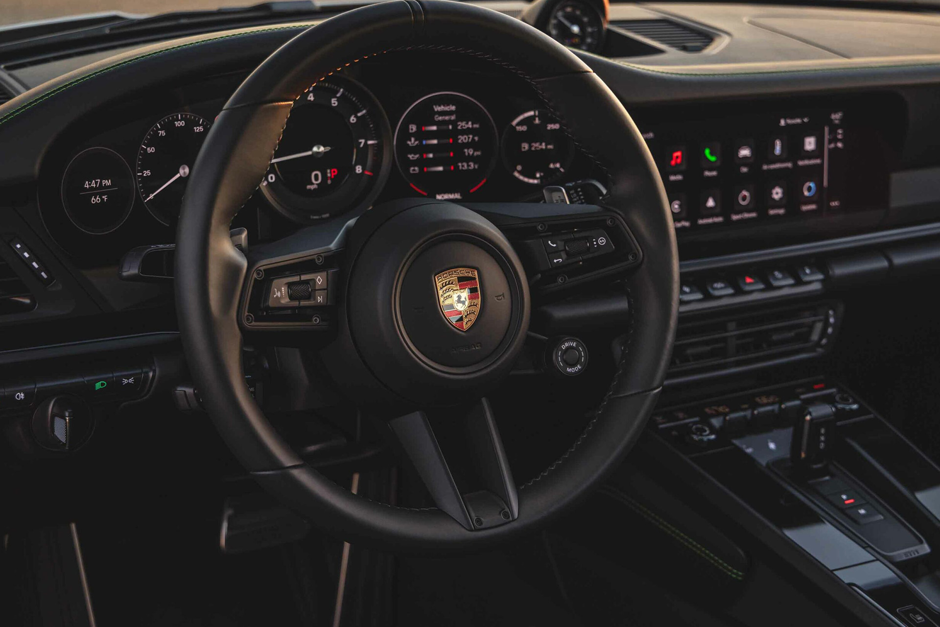 2023 Porsche 911 Carrera T (Color: GT Silver Metallic) Interior Steering Wheel Wallpapers #185 of 192