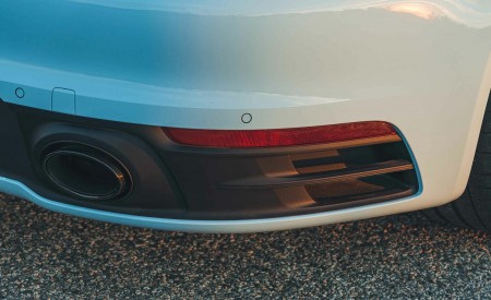2023 Porsche 911 Carrera T (Color: Gulf Blue) Exhaust Wallpapers 450x275 (140)