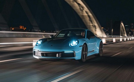 2023 Porsche 911 Carrera T (Color: Gulf Blue) Front Wallpapers 450x275 (113)
