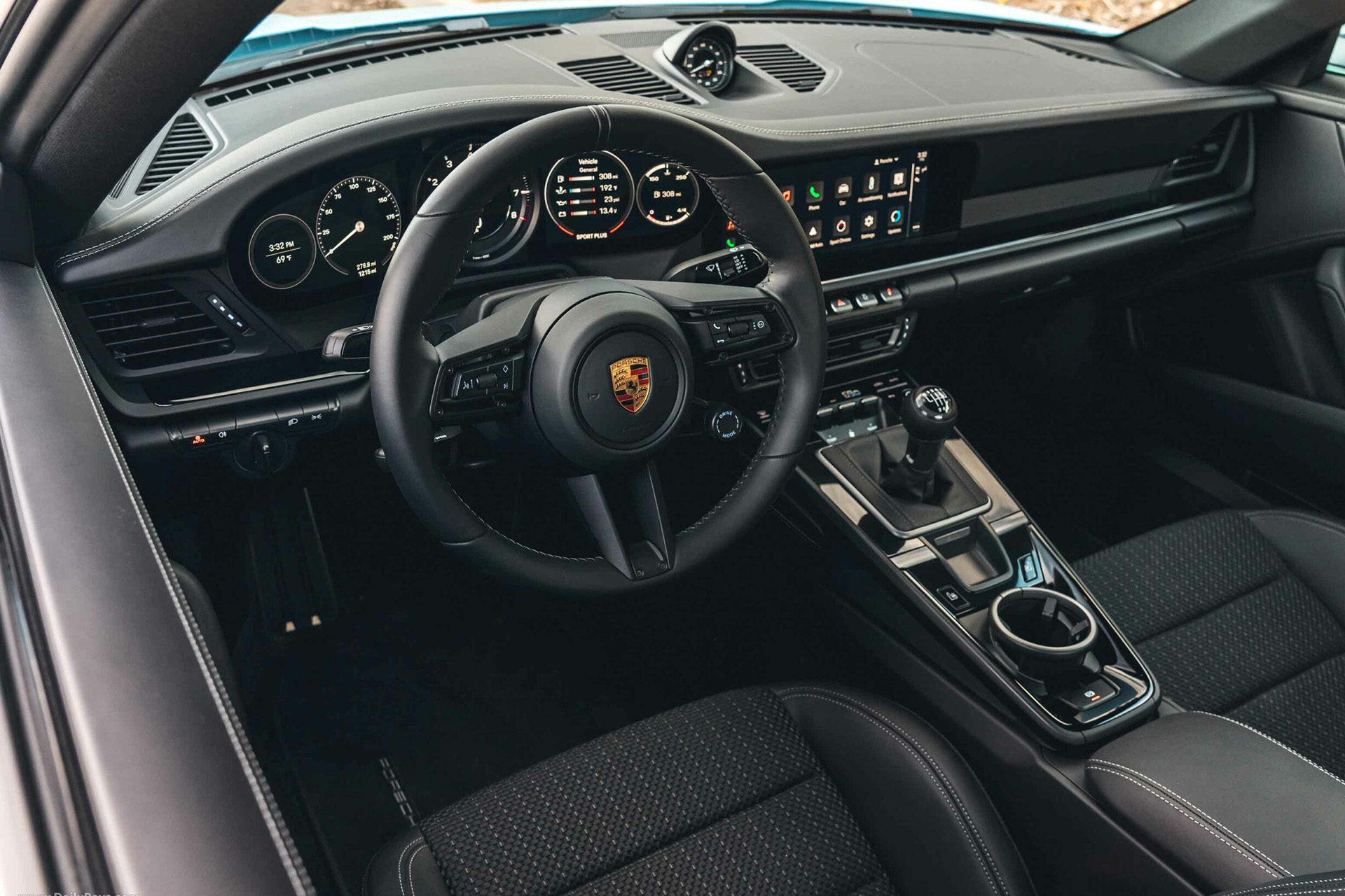 2023 Porsche 911 Carrera T (Color: Gulf Blue) Interior Wallpapers #145 of 192
