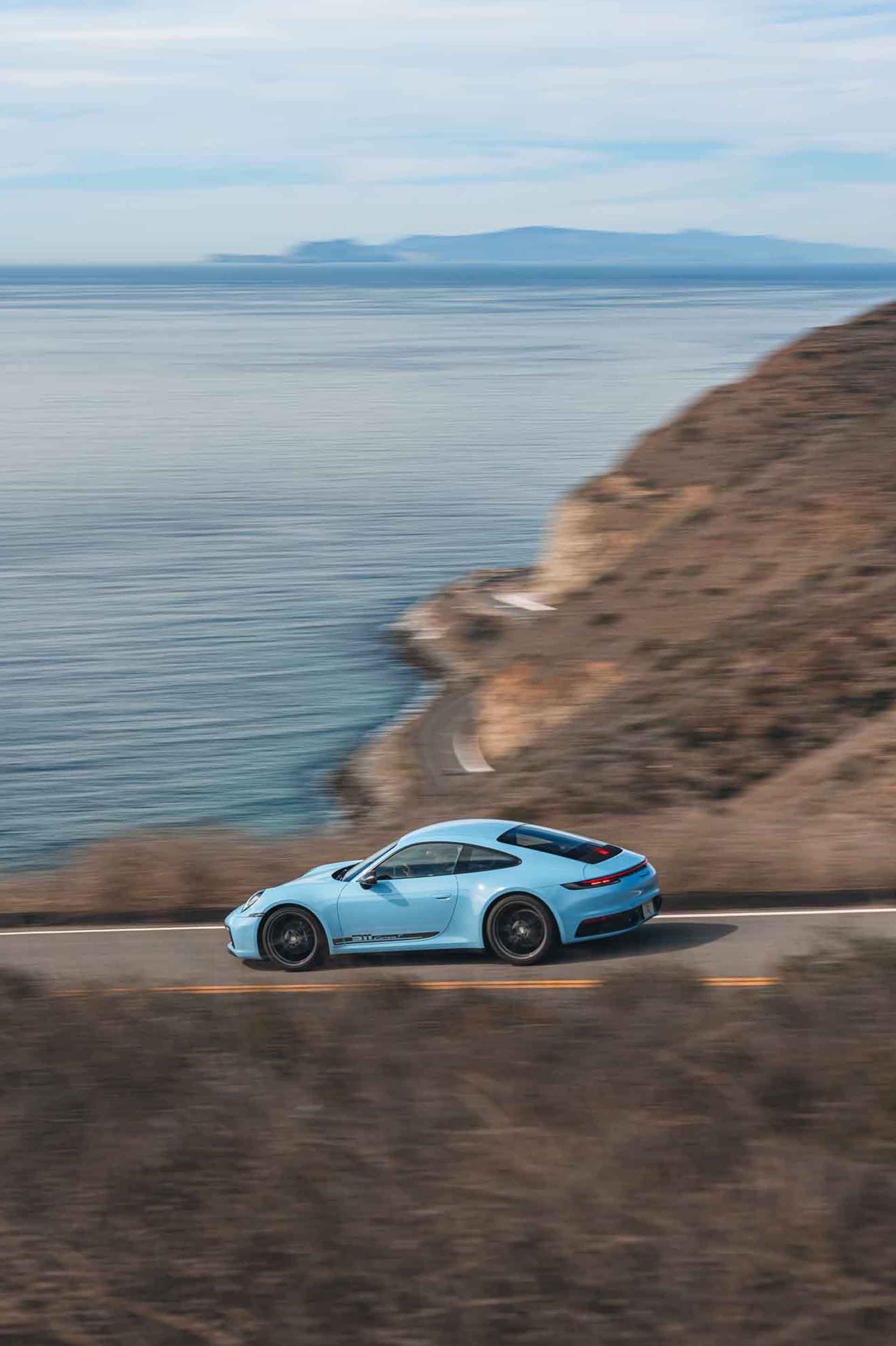 2023 Porsche 911 Carrera T (Color: Gulf Blue) Side Wallpapers #97 of 192